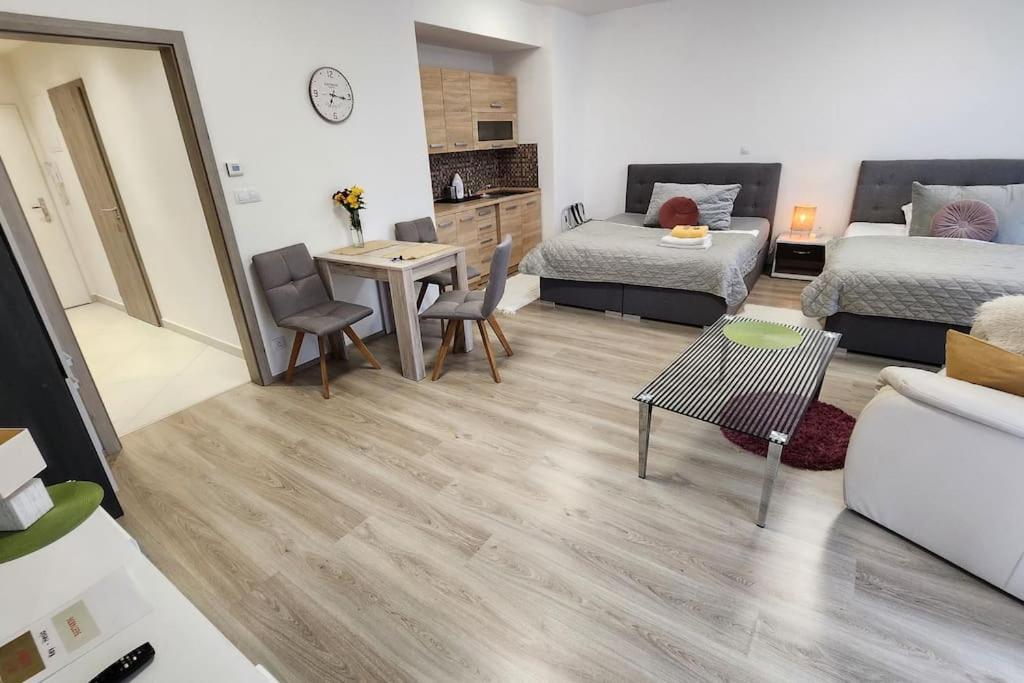 Apartman Praha Διαμέρισμα Εξωτερικό φωτογραφία